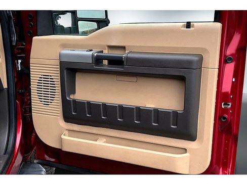 Used 2015 Ford F350 XLT w/ XLT Value Package image 27