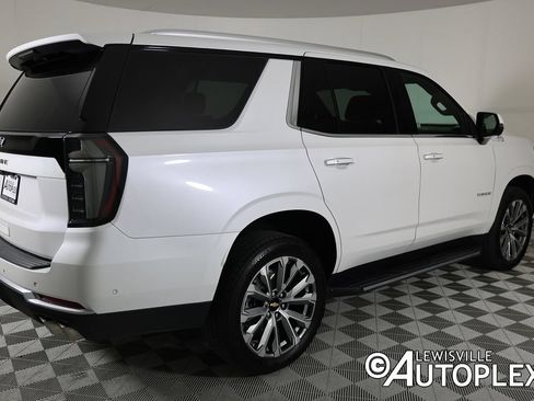 Used 2025 Chevrolet Tahoe High Country AWD/4WD image 5