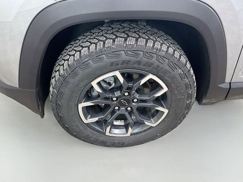 New 2026 Chevrolet Equinox ACTIV w/ Convenience Package III image 33