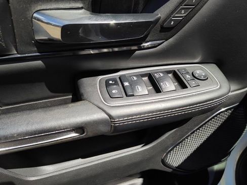 Used 2023 RAM 1500 Limited w/ Trailer Tow Group image 24