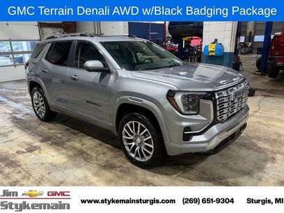 Used 2026 GMC Terrain Denali w/ LPO, Black Badging Package