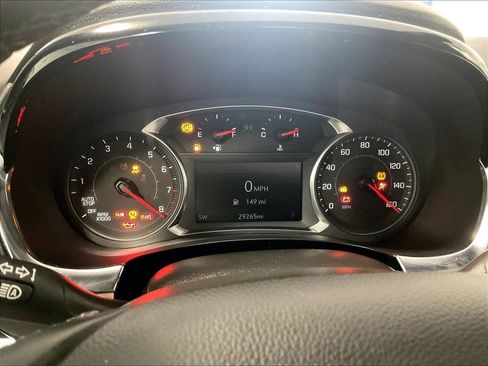 Used 2023 Chevrolet Traverse LT AWD/4WD image 25