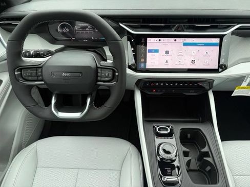New 2026 Jeep Cherokee Limited AWD/4WD image 3
