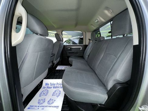 Used 2019 RAM 1500 Classic SLT AWD/4WD image 27