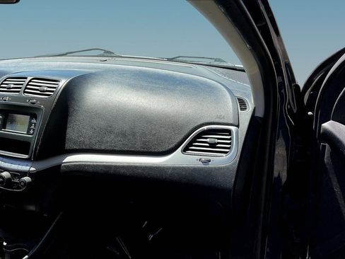 Used 2014 Dodge Journey SXT w/ Flexible Seating Group FWD image 25