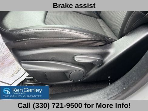 Used 2023 Jeep Compass Latitude image 28