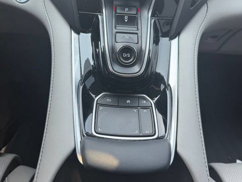 Used 2020 Acura RDX AWD w/ Advance Package image 16