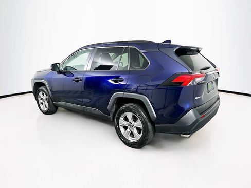 Used 2025 Toyota RAV4 XLE FWD image 5