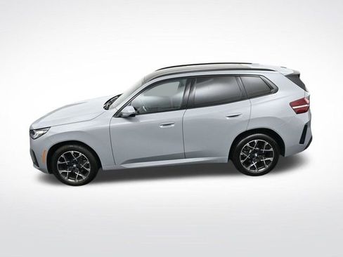 Used 2025 BMW X3 xDrive30i image 24