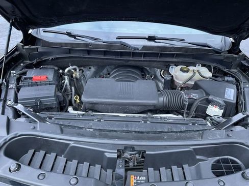 Used 2021 Chevrolet Suburban RST w/ Luxury Package image 31