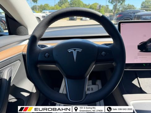Used 2023 Tesla Model 3 Standard Range RWD image 12