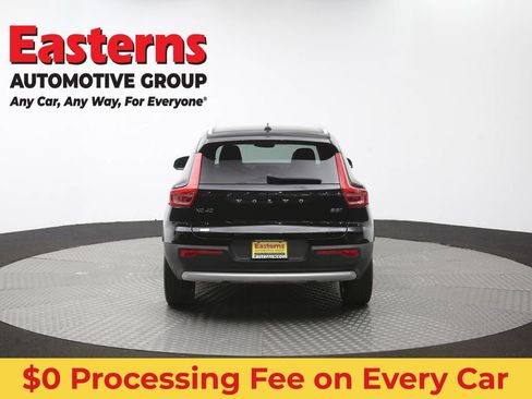 Used 2024 Volvo XC40 B5 Core AWD/4WD image 37