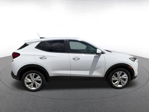 Used 2025 Buick Encore GX Preferred FWD image 15