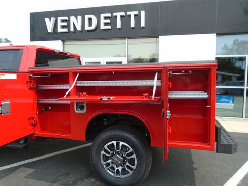 New 2025 GMC Sierra 3500 Pro w/ Convenience Package image 11