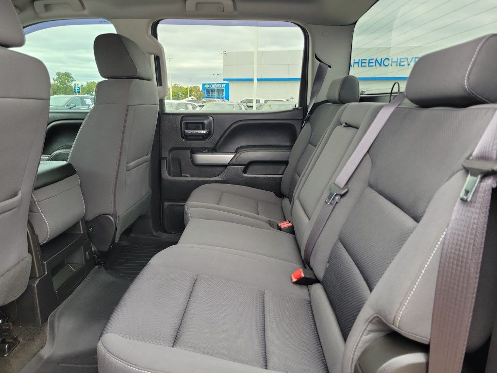 Used 2017 Chevrolet Silverado 1500 LT w/ All Star Edition AWD/4WD image 24