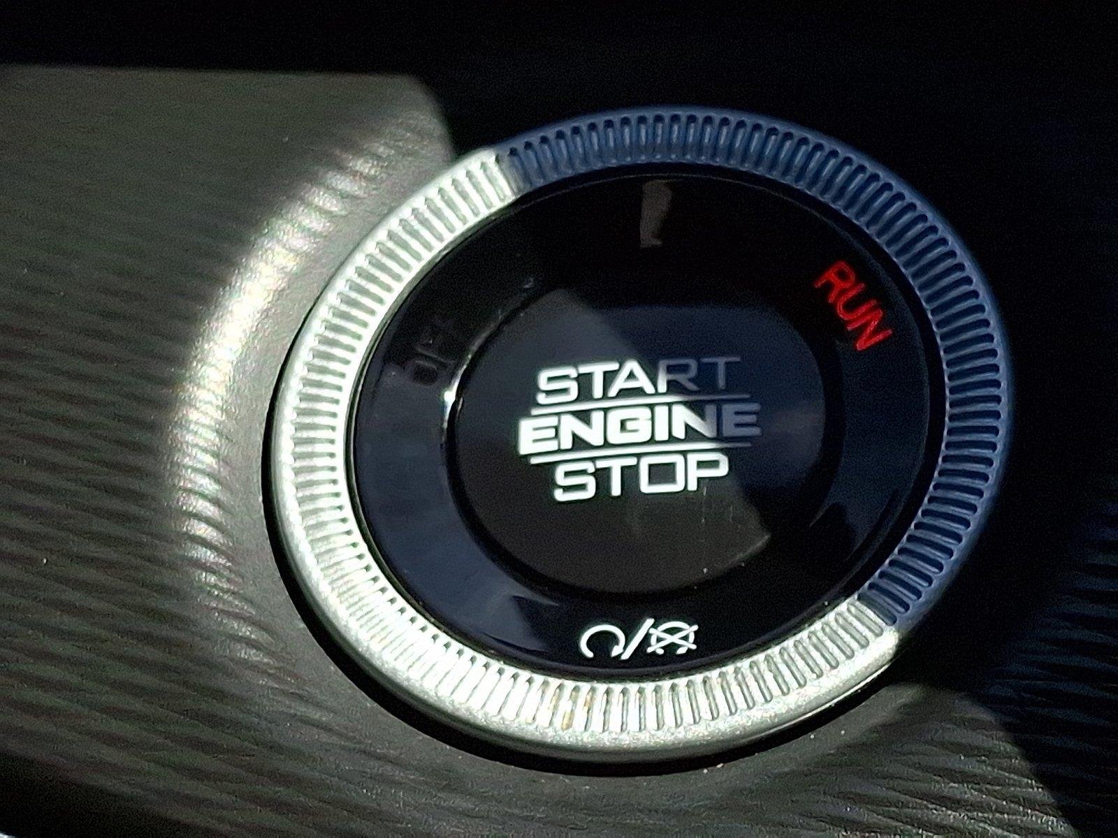 Used 2024 Jeep Grand Cherokee L Altitude AWD/4WD image 24