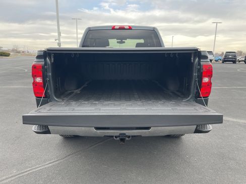 Used 2018 Chevrolet Silverado 1500 LT w/ All Star Edition image 21