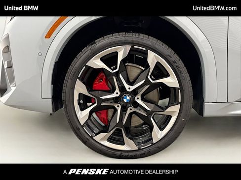 New 2026 BMW X2 xDrive28i w/ Technology Package image 2