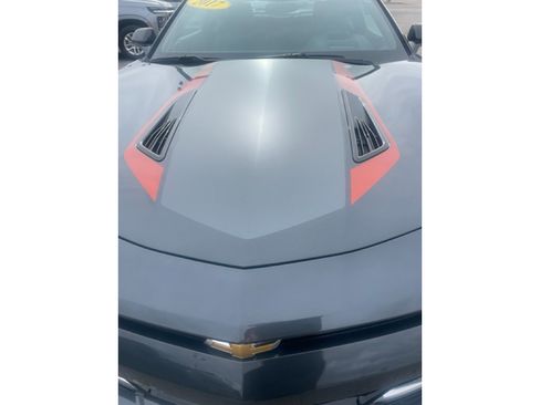 Used 2017 Chevrolet Camaro SS image 9