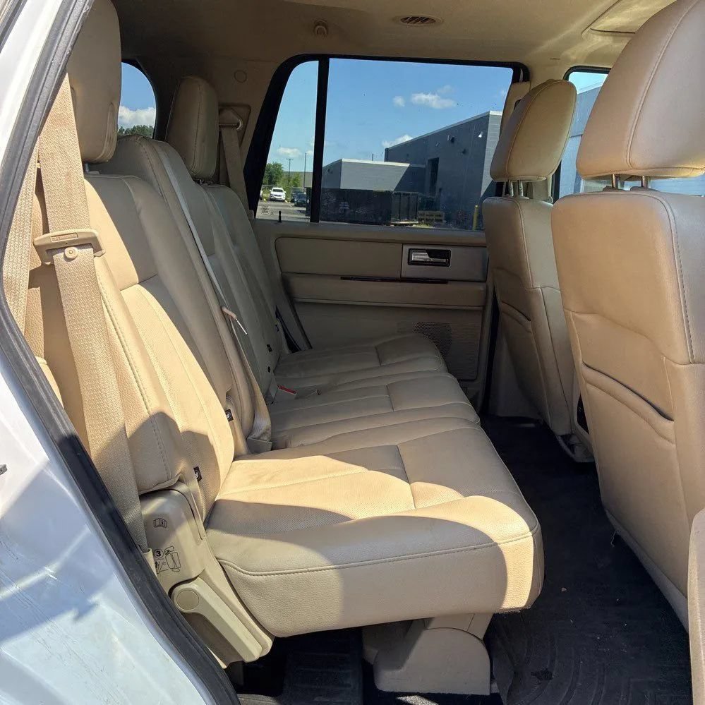 Used 2016 Ford Expedition Limited AWD/4WD image 25