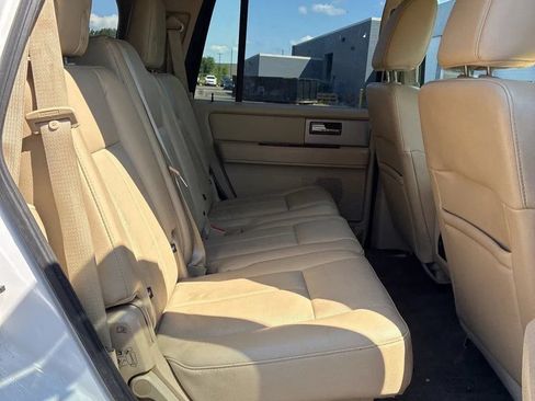 Used 2016 Ford Expedition Limited AWD/4WD image 25