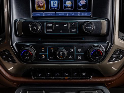 Used 2016 Chevrolet Silverado 3500 High Country w/ Duramax Plus Package AWD/4WD image 19