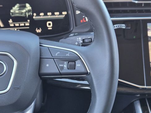 Certified 2023 Audi Q7 2.0T Premium w/ Convenience Package image 35