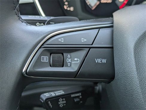 Used 2024 Audi Q3 2.0T Premium image 29