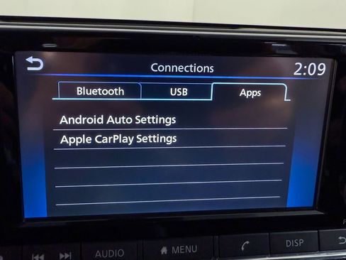 Certified 2021 Nissan Sentra S image 21