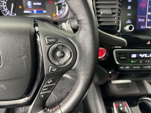Used 2023 Honda Ridgeline Black Edition image 14