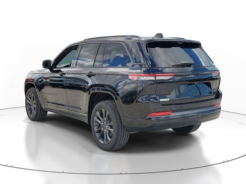 New 2026 Jeep Grand Cherokee Limited image 4