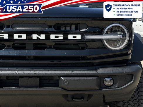 New 2026 Ford Bronco Outer Banks w/ Sasquatch Package AWD/4WD image 9