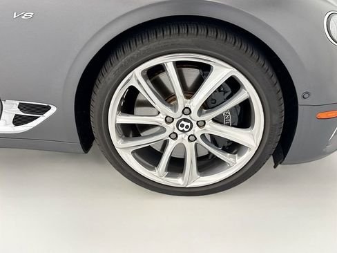 Used 2022 Bentley Continental GT image 29