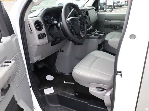New 2027 Ford E-350 and Econoline 350 Super Duty w/ Power Equipment Group RWD image 17