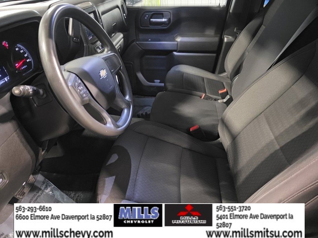 Used 2023 Chevrolet Silverado 1500 Custom AWD/4WD image 14