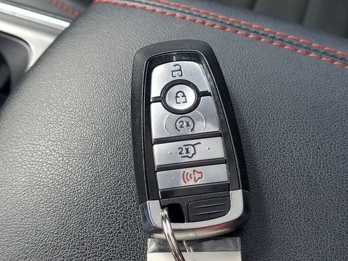 Certified 2023 Ford Edge ST-Line AWD/4WD image 34