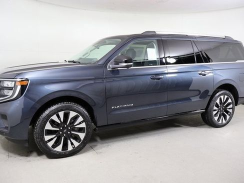 New 2026 Ford Expedition Max Platinum w/ Driver's Package image 8