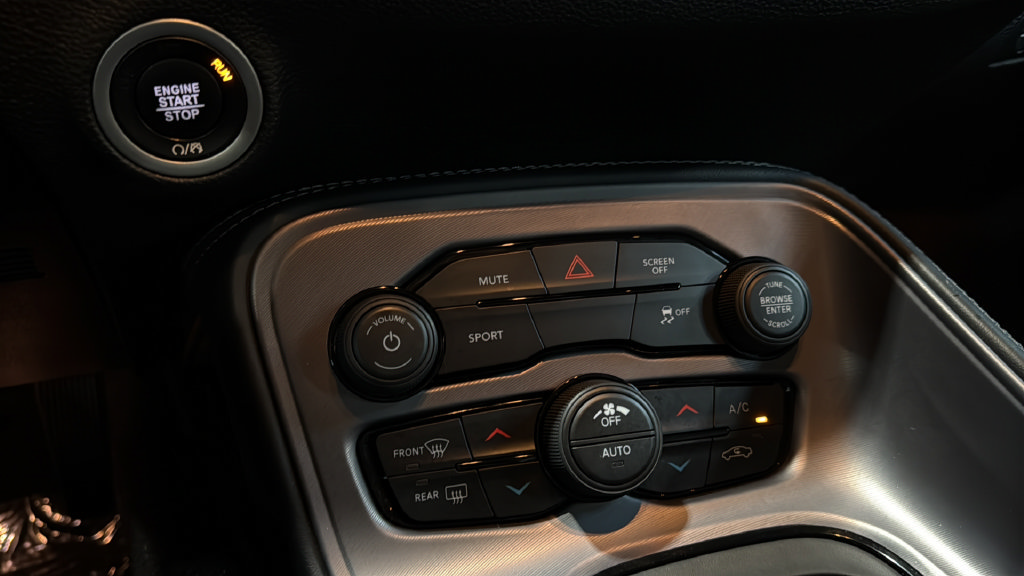 Used 2023 Dodge Challenger SXT RWD image 24