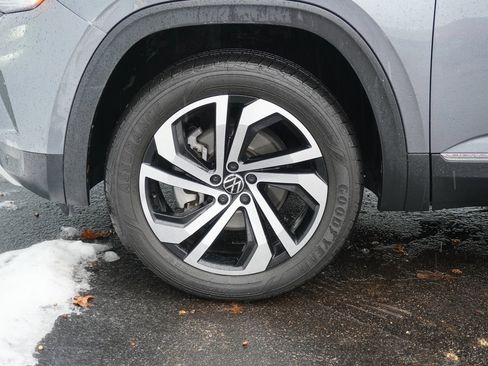 Used 2022 Volkswagen Atlas SEL image 6