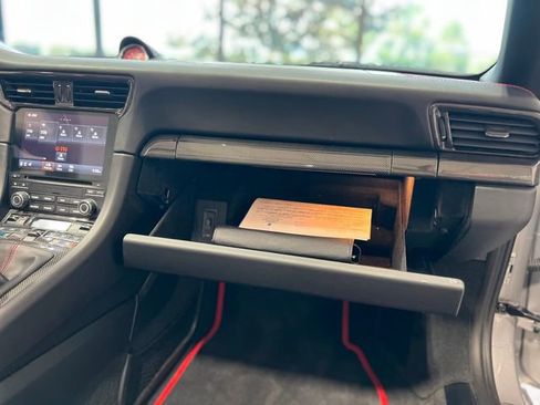 Used 2019 Porsche 911 Carrera GTS image 33