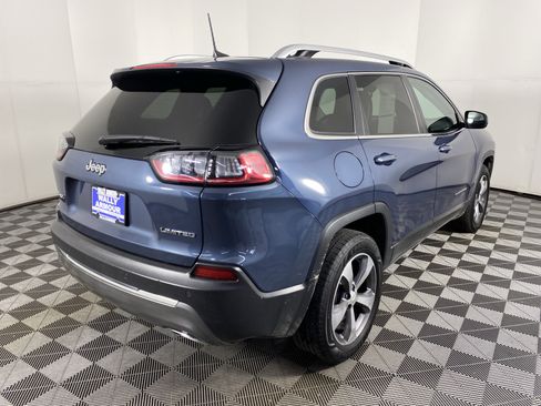 Used 2019 Jeep Cherokee Limited image 7