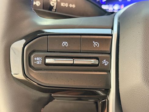 Used 2023 Chevrolet Colorado ZR2 w/ ZR2 Convenience Package III image 22