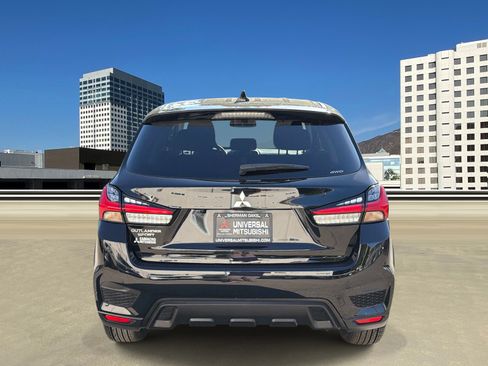 Used 2025 Mitsubishi Outlander Sport ES AWD/4WD image 4