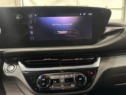 Used 2025 Buick Envista Sport Touring w/ Convenience I Package FWD image 21
