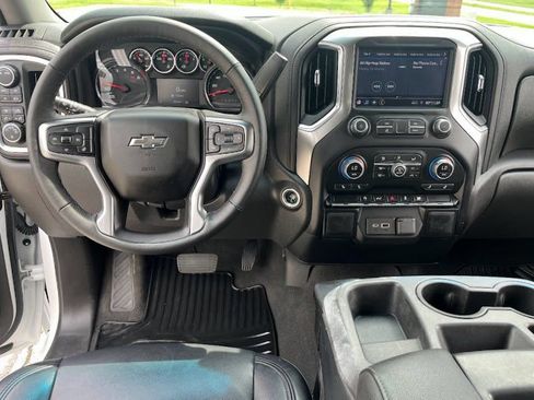 Used 2022 Chevrolet Silverado 1500 RST image 19