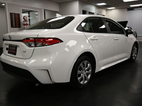 Certified 2024 Toyota Corolla LE image 7