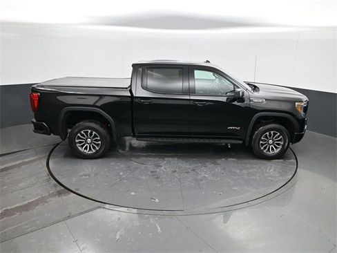 Used 2022 GMC Sierra 1500 AT4 w/ AT4 Premium Package image 16
