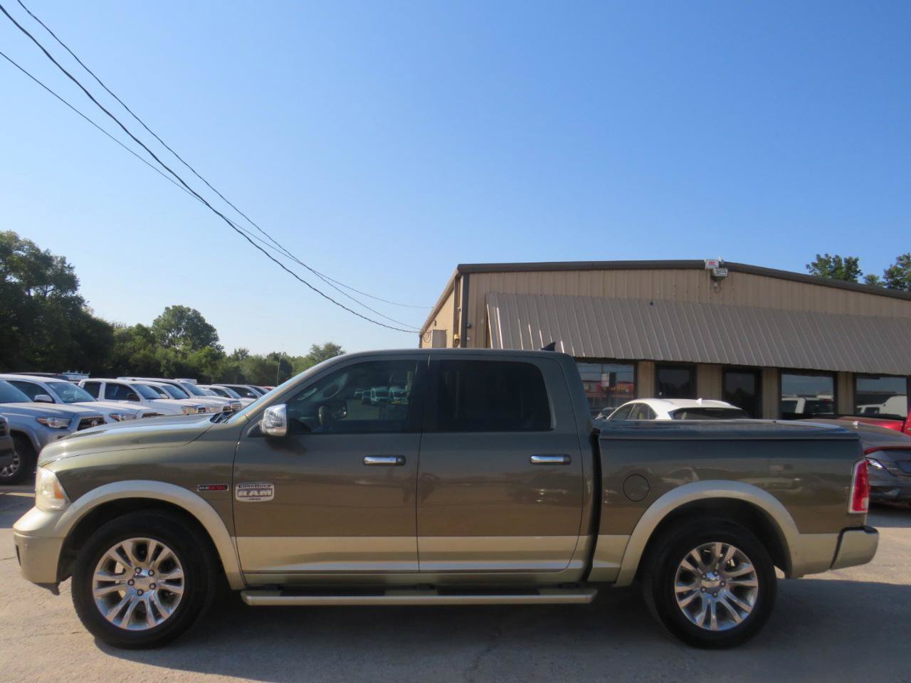 Used 2015 RAM 1500 Laramie Longhorn w/ Convenience Group AWD/4WD image 7