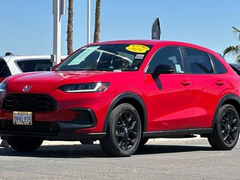 Used 2025 Honda HR-V Sport image 7