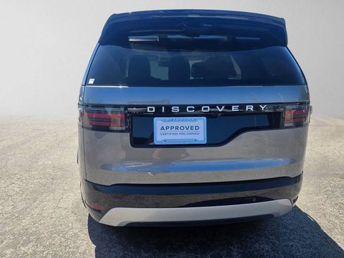 Used 2025 Land Rover Discovery Metropolitan Edition AWD/4WD image 4